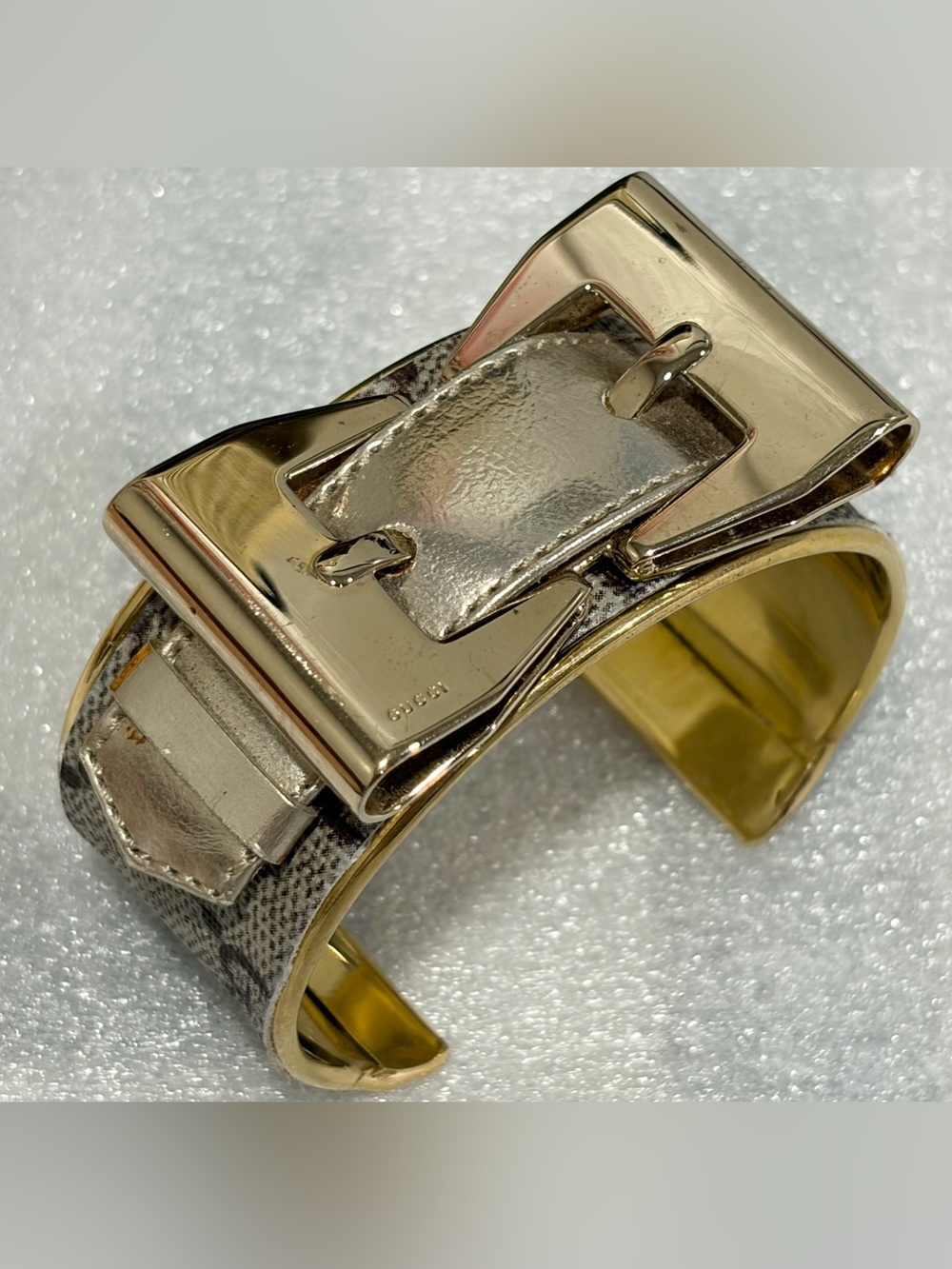 Gucci Gold-Tone Bow Cuff Bracelet with Monogram Canvas Accent - Picture 3 of 5